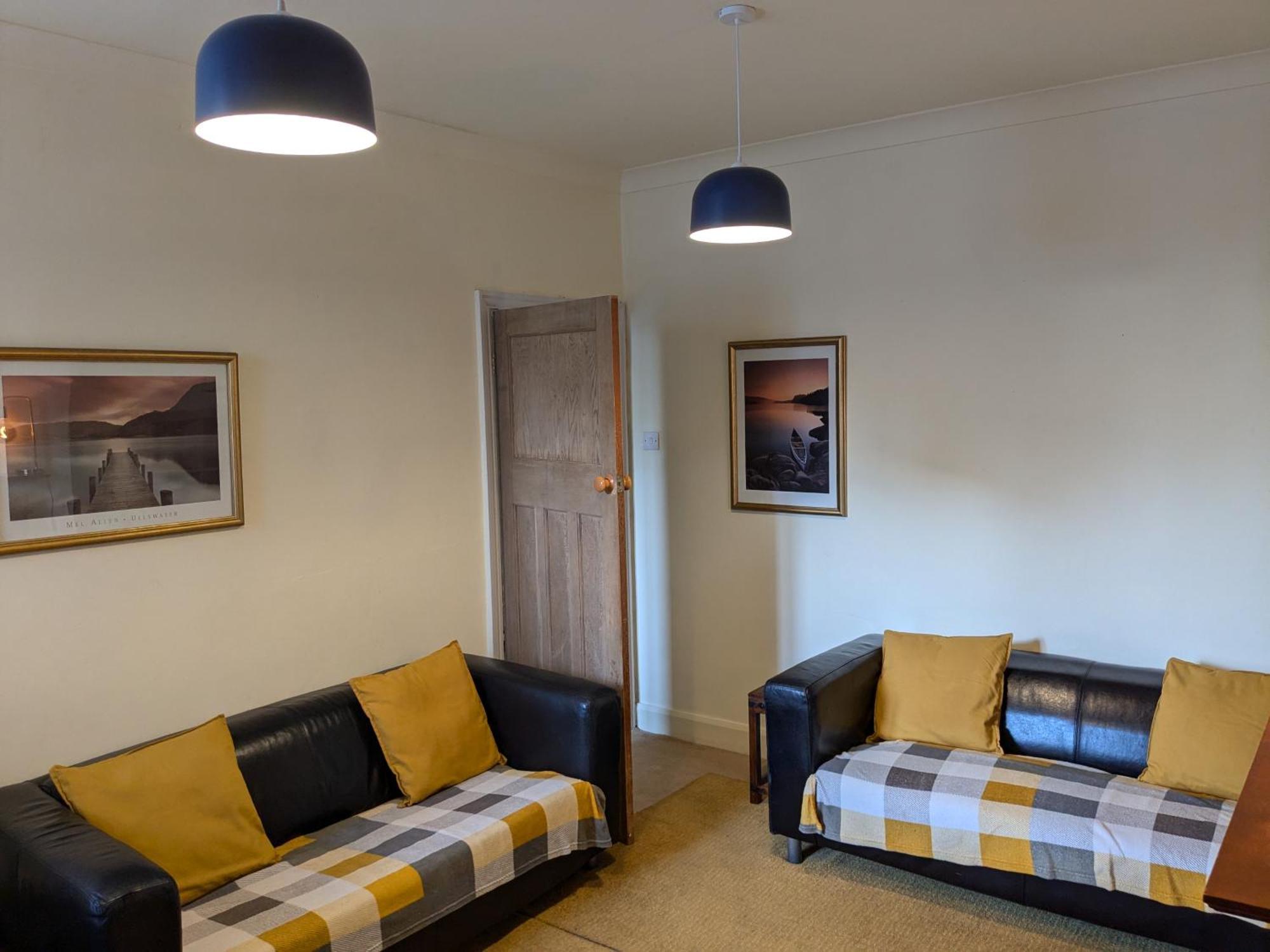 Apartment With Outside Patio And Car Space Durham Ngoại thất bức ảnh